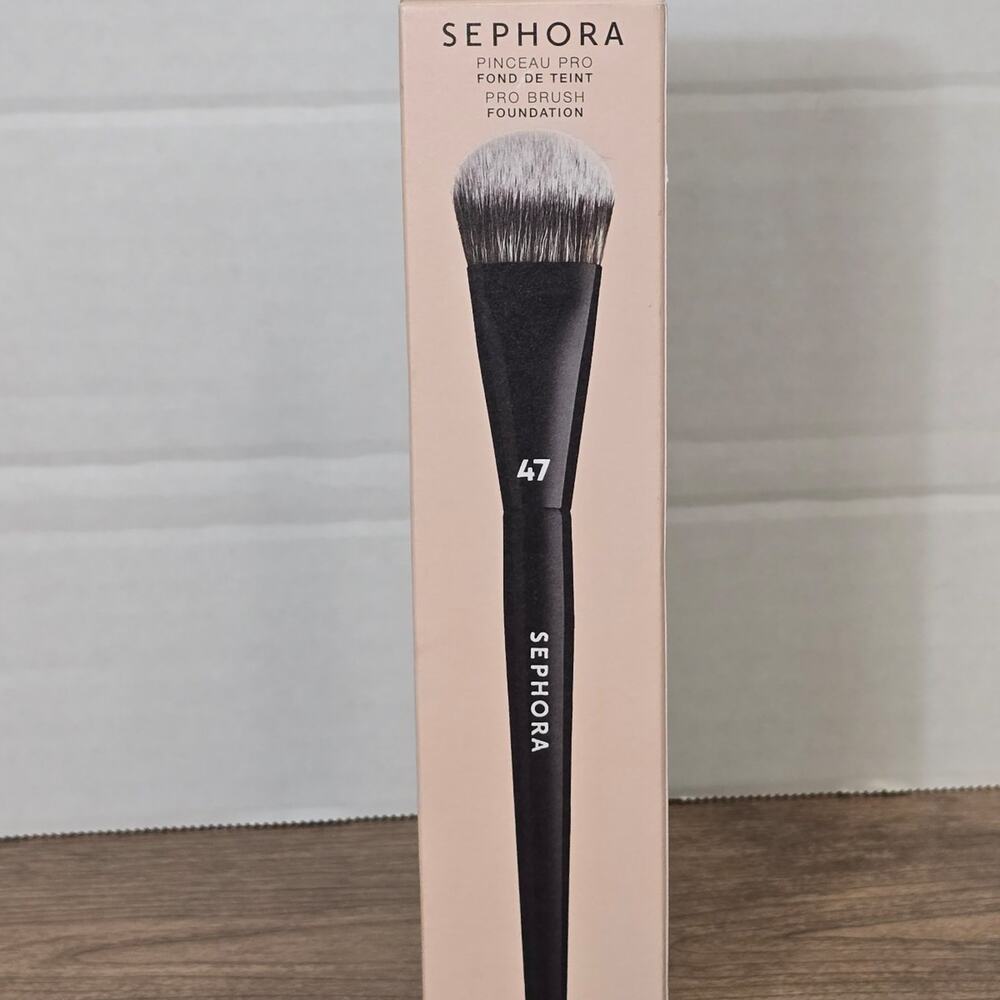 Sephora Collection 47 Pro Brush Foundation Makeup Brush New